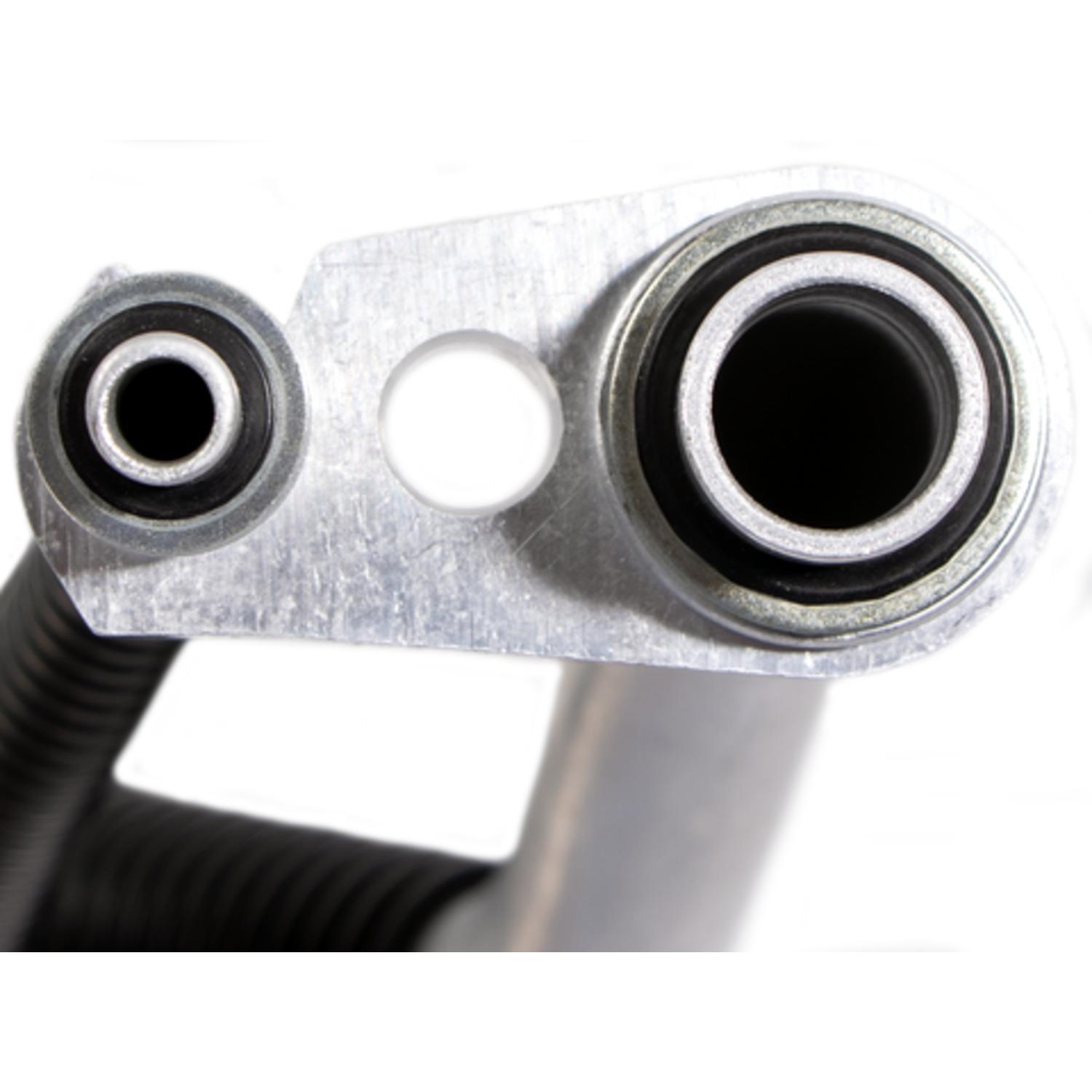 Four Seasons 65203 - A/C Refrigerant Suction Hose Four Seasons 65203 A/C Refrigerant Suction Hose product image 4 of 5