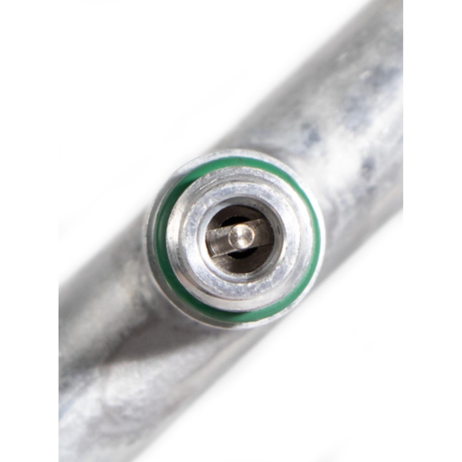 Four Seasons 65321 - A/C Refrigerant Discharge / Suction Hose Assembly Four Seasons 65321 A/C Manifold Hose Assembly product image 4 of 6