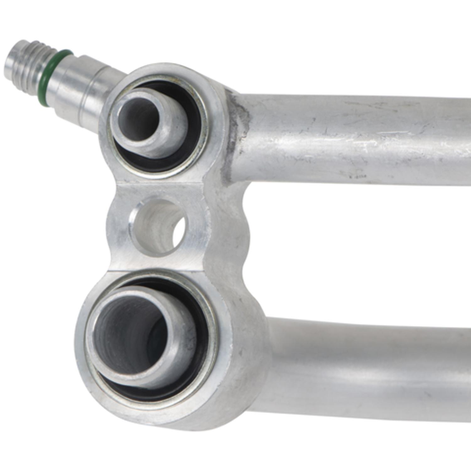Four Seasons 66088 - A/C Refrigerant Discharge / Suction Hose Assembly Four Seasons 66088 A/C Manifold Hose Assembly product image 4 of 7