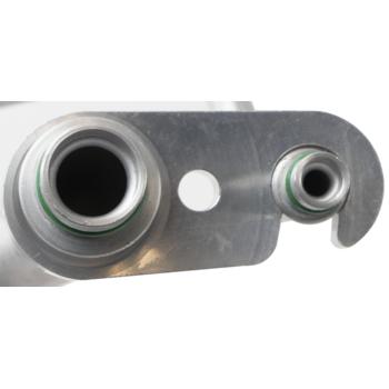 2014 Land Rover LR4 A/C Suction and Liquid Line Hose Assembly Four Seasons 66142 image 4 of 4