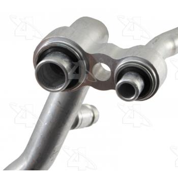2015 Chrysler 200 A/C Refrigerant Discharge / Suction Hose Assembly Four Seasons 66152 image 3 of 4