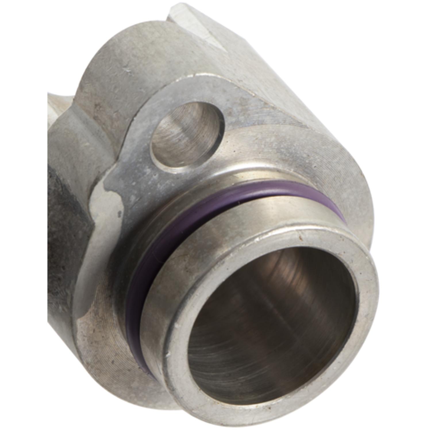 Four Seasons 66300 - A/C Refrigerant Suction Hose Four Seasons 66300 A/C Refrigerant Suction Hose product image 3 of 5
