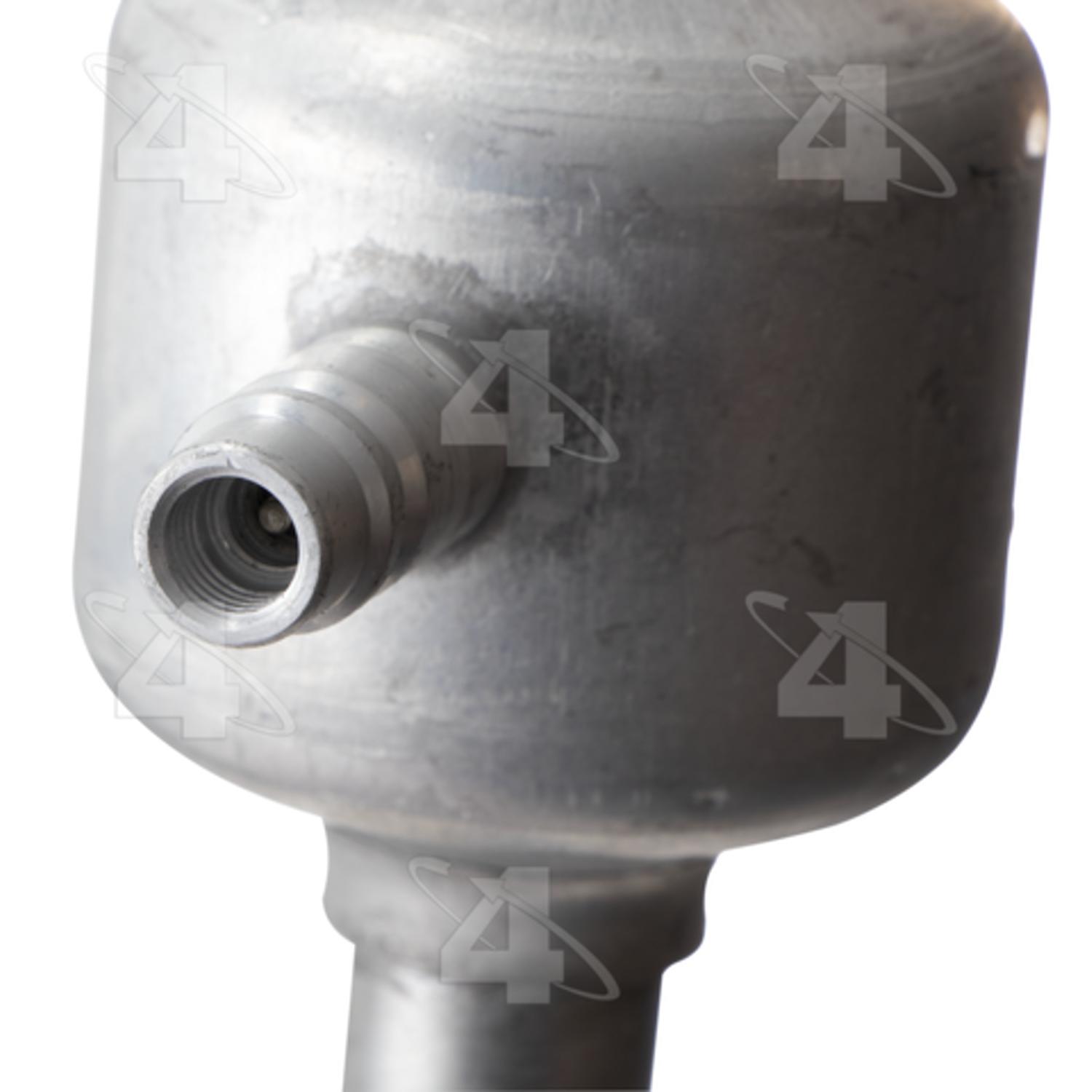Four Seasons 66647 - A/C Refrigerant Discharge / Suction Hose Assembly Four Seasons 66647 A/C Manifold Hose Assembly product image 2 of 4