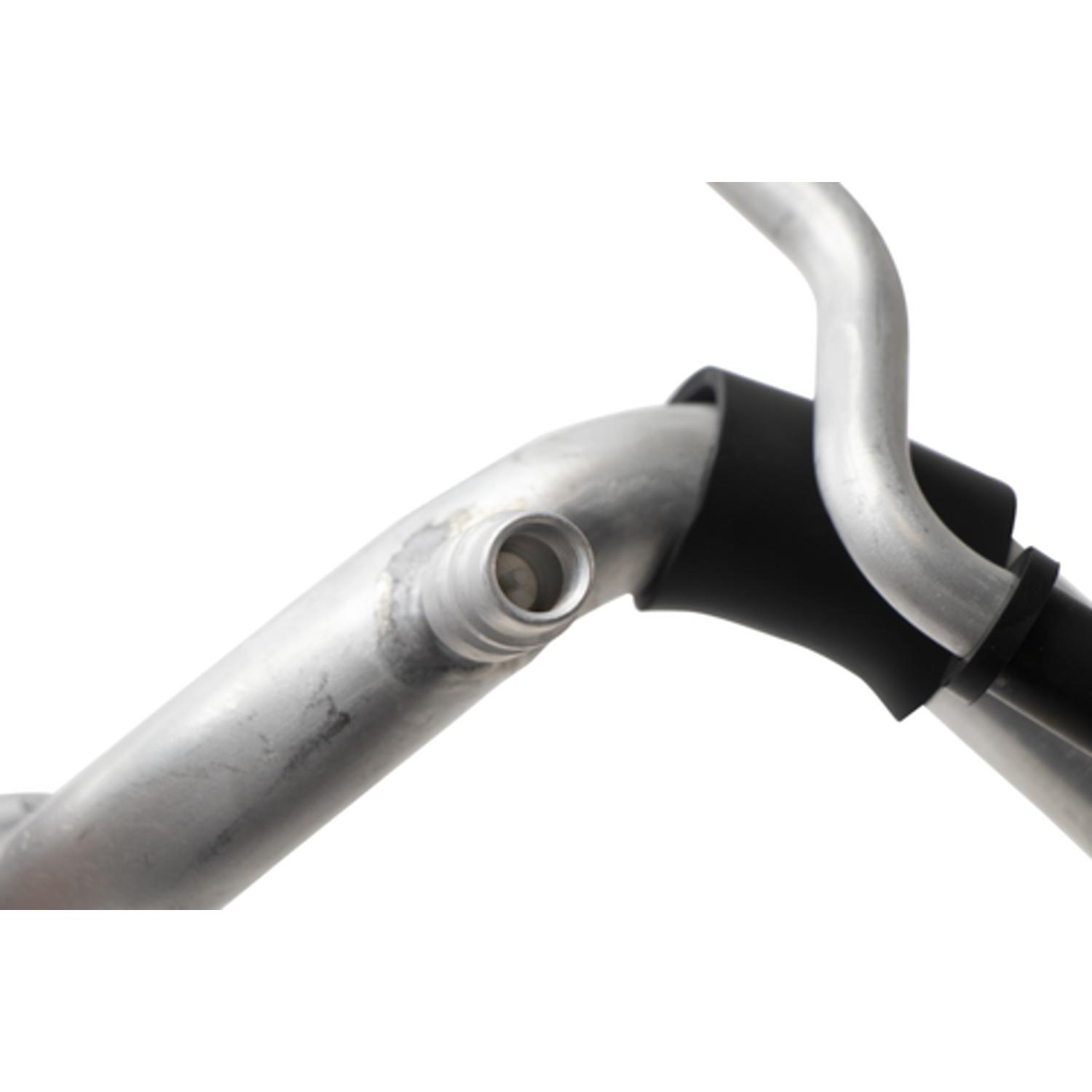Four Seasons 66885 - A/C Refrigerant Suction Hose Four Seasons 66885 A/C Refrigerant Suction Hose product image 4 of 9