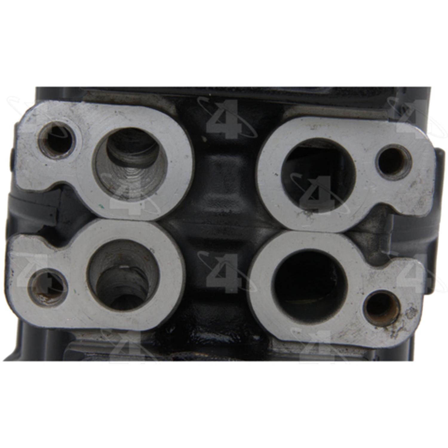 Four Seasons 67370 - A/C Compressor Four Seasons 67370 A/C Compressor product image 3 of 7