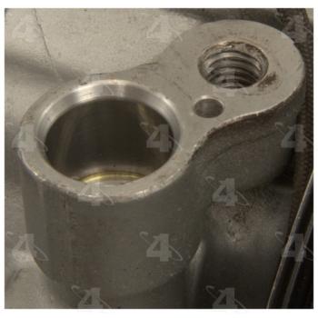 2000 Subaru Legacy A/C Compressor Four Seasons 67445 image 4 of 4
