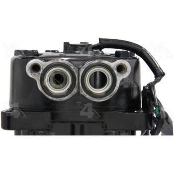 1998 Volvo V90 A/C Compressor Four Seasons 67574 image 3 of 4