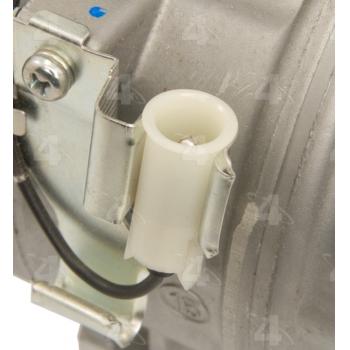 2004 Volvo V40 A/C Compressor Four Seasons 68467 image 3 of 4