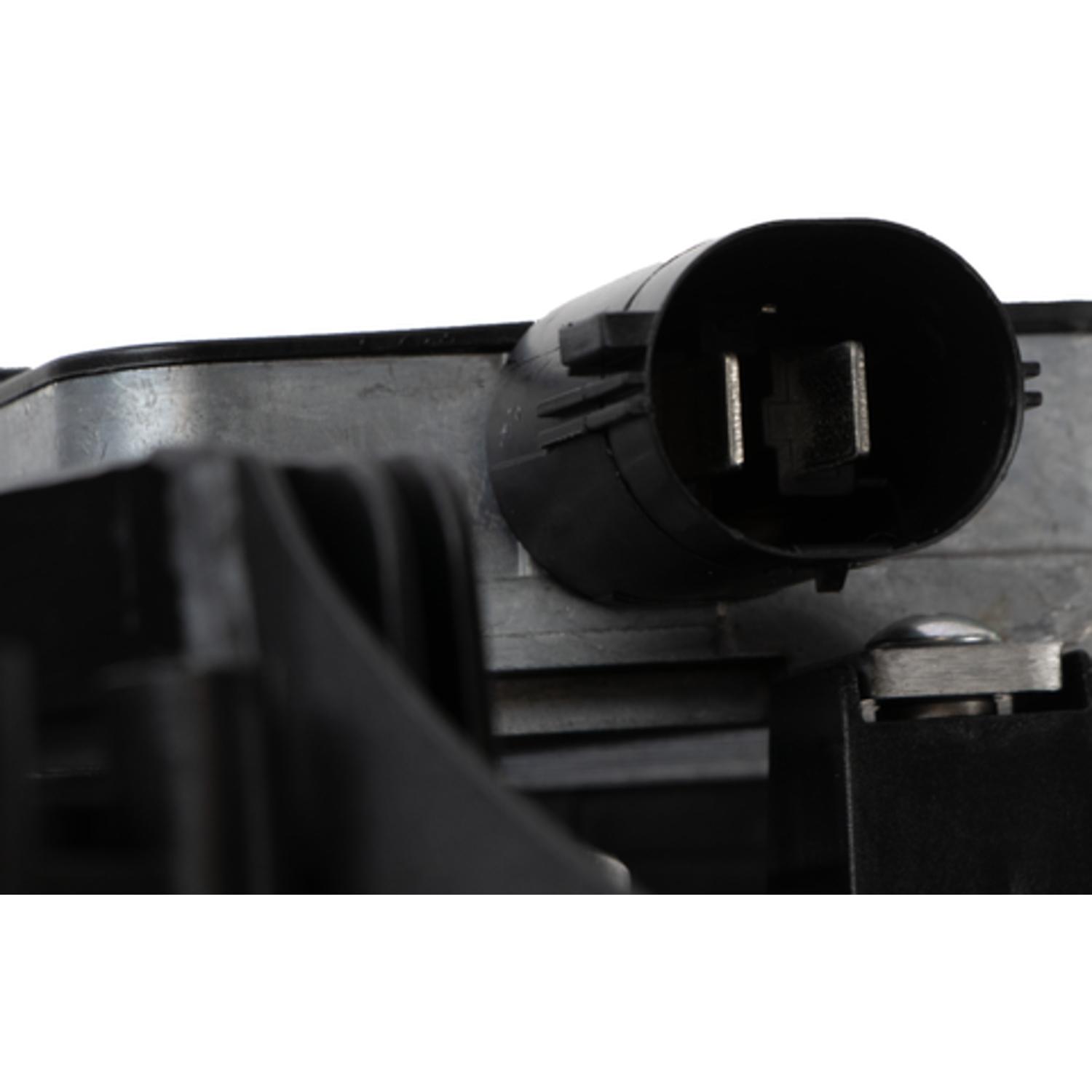Four Seasons 75324 Engine Cooling Fan Assembly product image 4 of 4