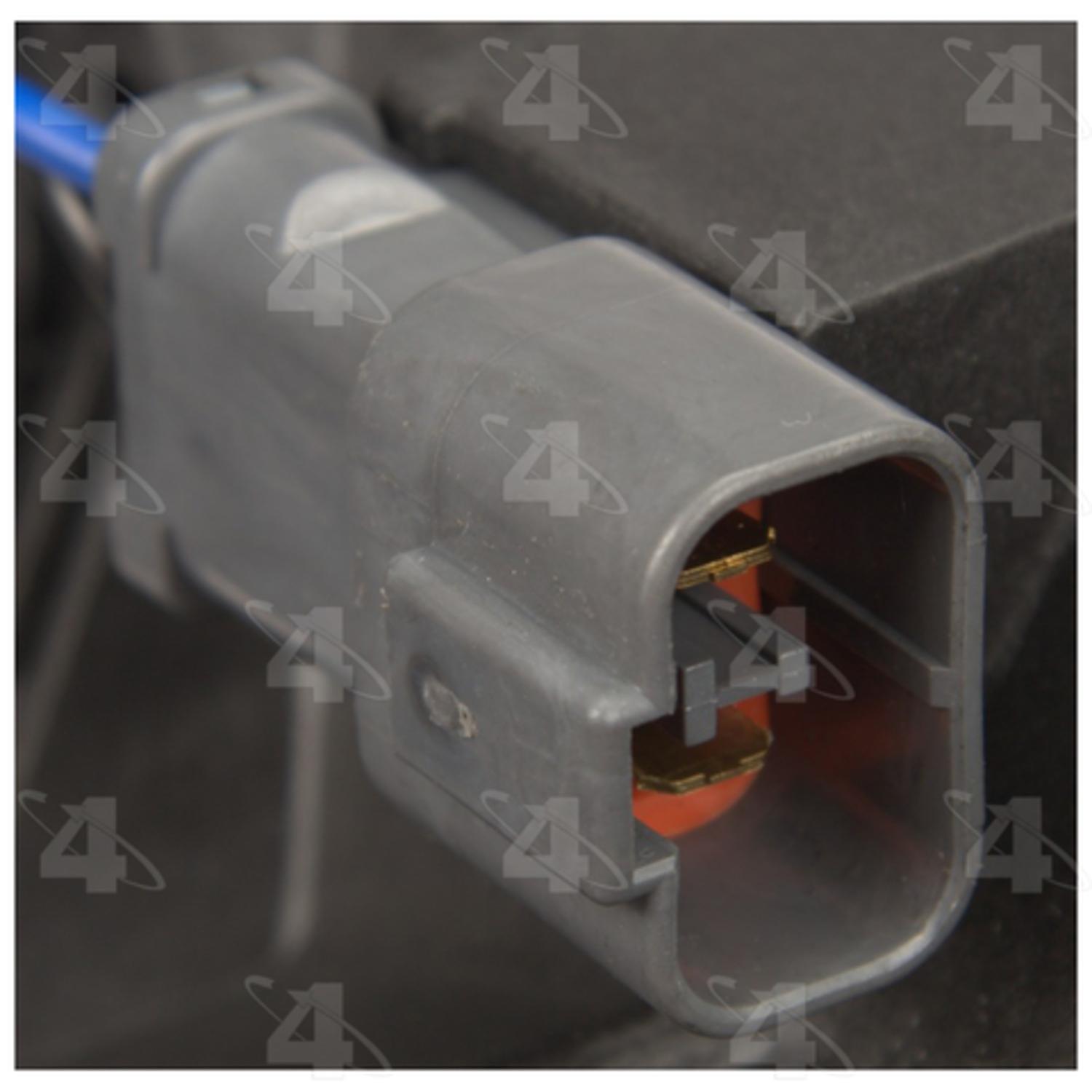 Four Seasons 75592 - Engine Cooling Fan Assembly Four Seasons 75592 Engine Cooling Fan Assembly product image 3 of 3