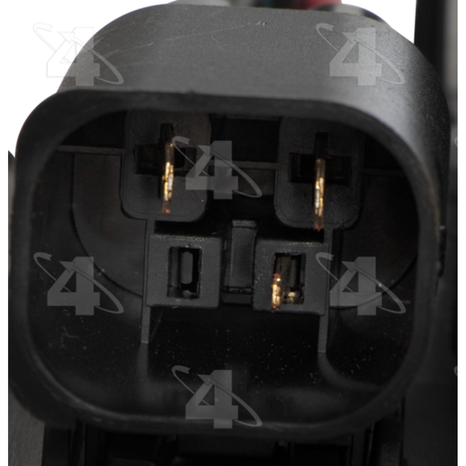 Four Seasons 75916 - Engine Cooling Fan Assembly Four Seasons 75916 Engine Cooling Fan Assembly product image 3 of 3