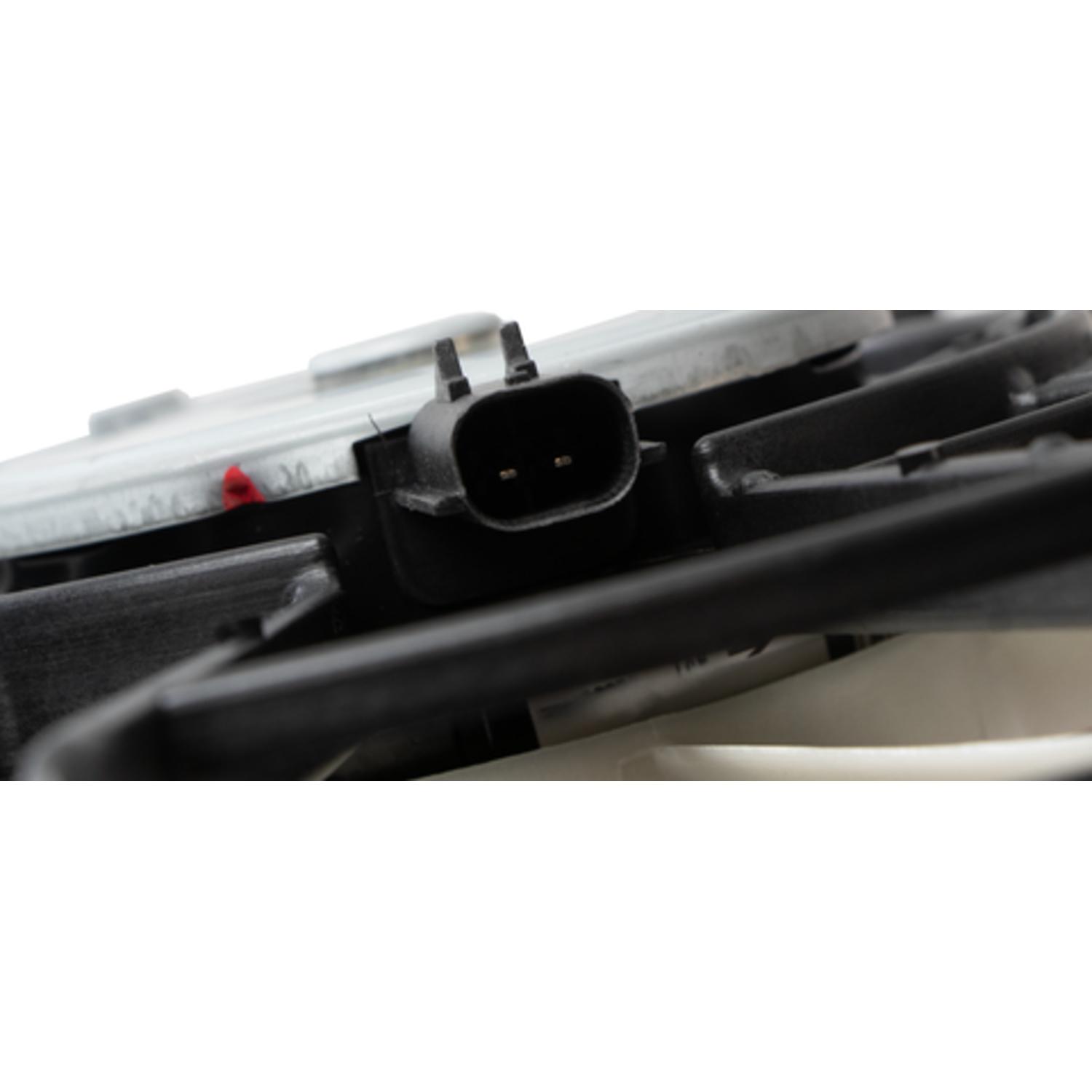 Four Seasons 76131 Engine Cooling Fan Assembly product image 3 of 4