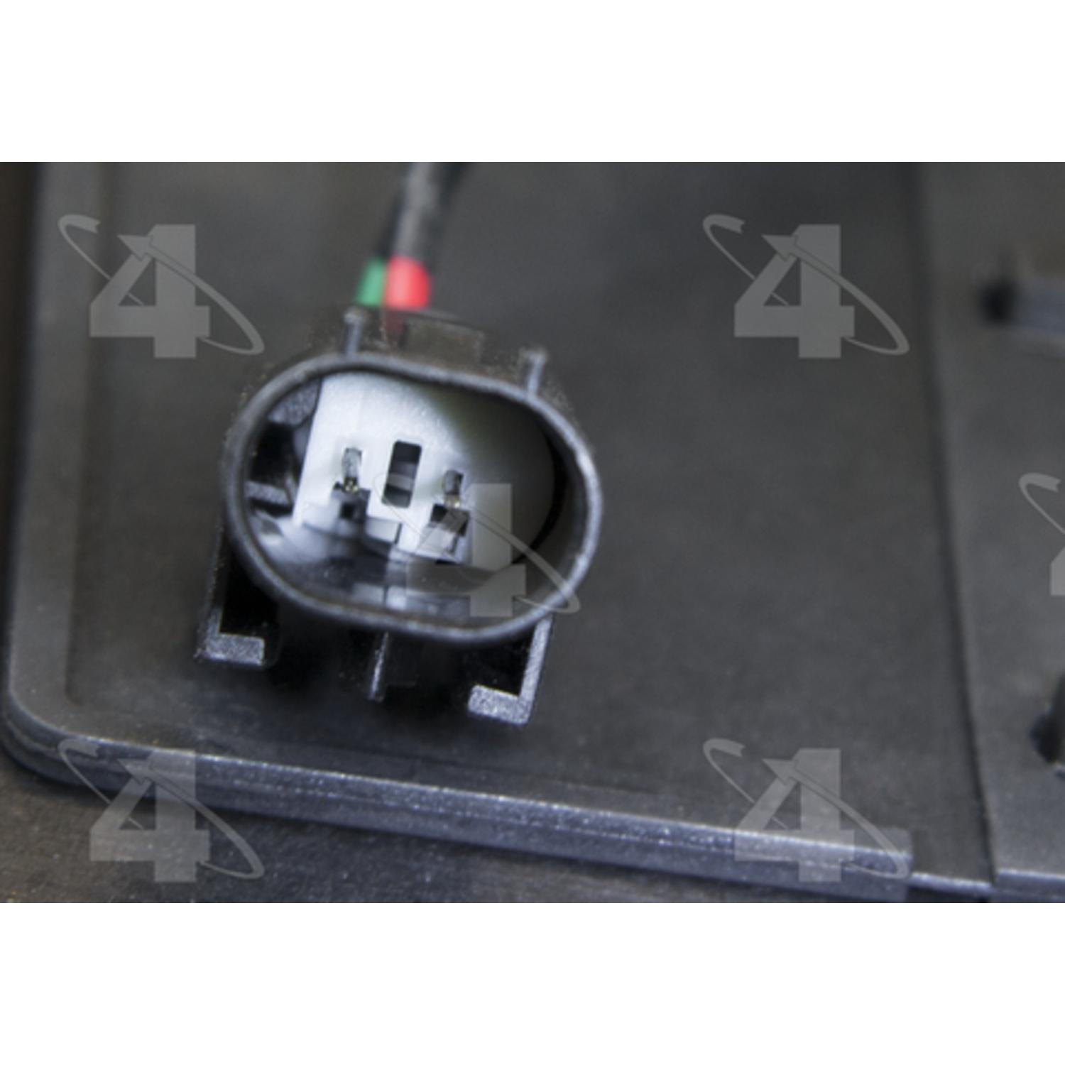Four Seasons 76204 Engine Cooling Fan Assembly product image 3 of 3