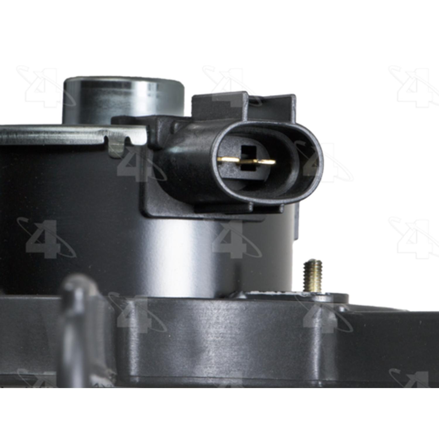 Four Seasons 76260 Dual Radiator and Condenser Fan Assembly product image 4 of 5