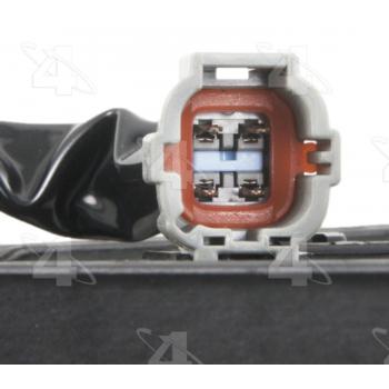 2014 Nissan Tsuru Engine Cooling Fan Assembly Four Seasons 76302 image 3 of 3