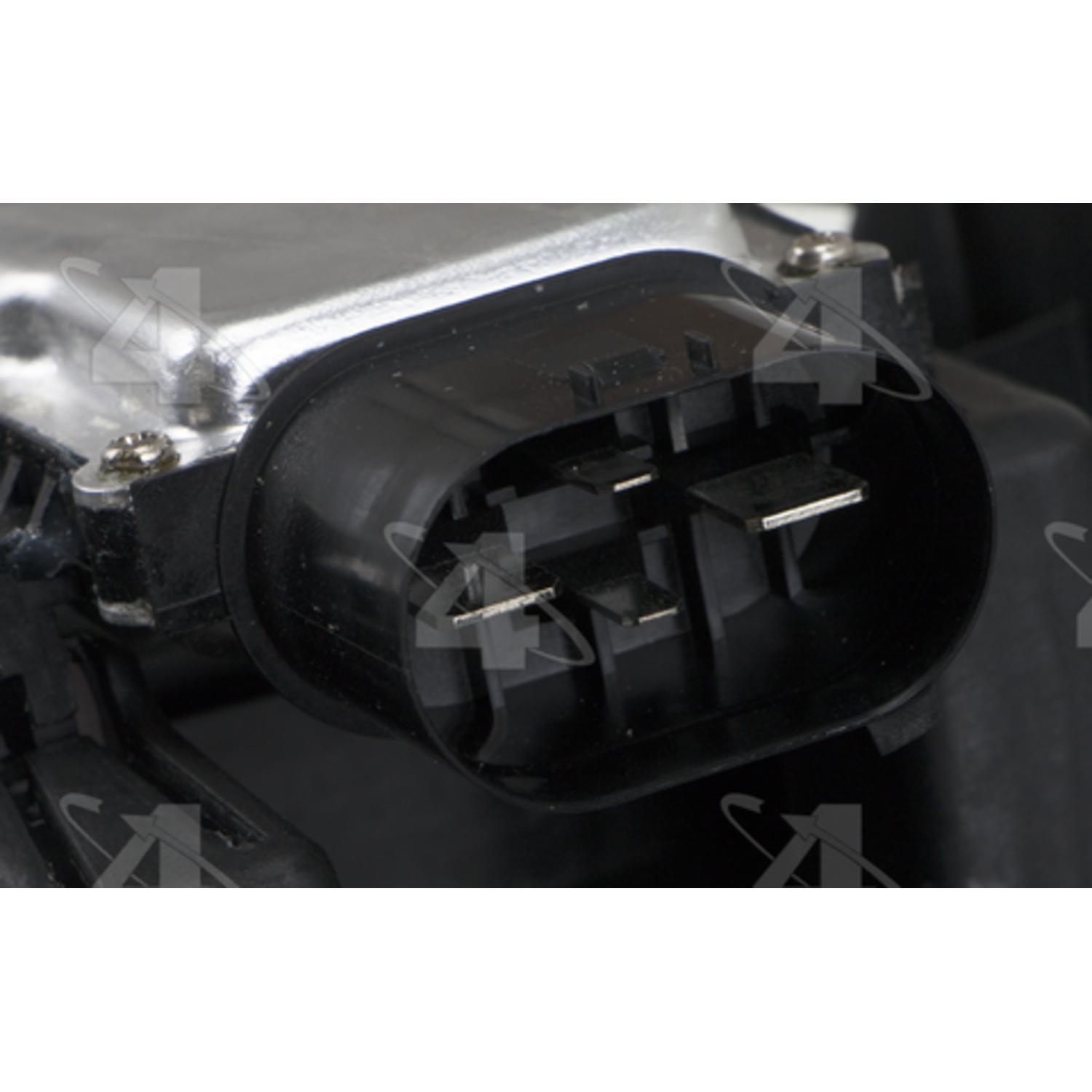 Four Seasons 76332 - Engine Cooling Fan Assembly Four Seasons 76332 Engine Cooling Fan Assembly product image 3 of 3