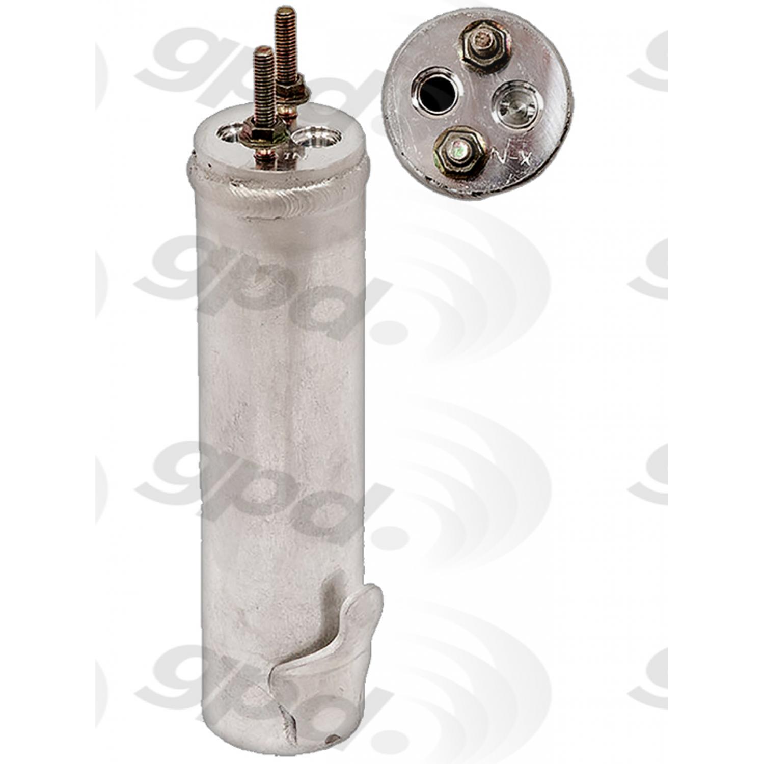 Global Parts Distributors 1411953 - A/C Receiver Drier Global Parts Distributors 1411953 A/C Receiver Drier product image 1 of 1
