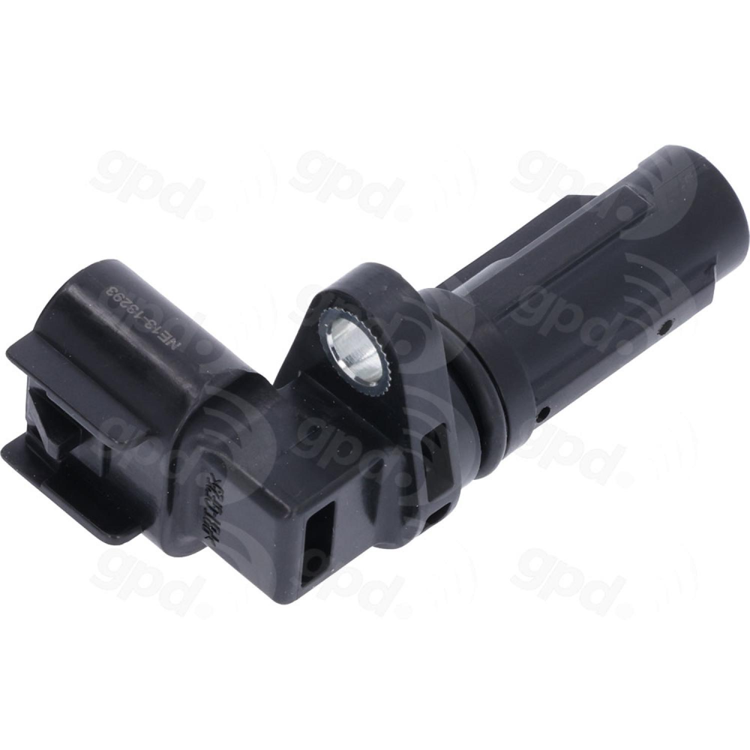 Global Parts Distributors 1812552 - Engine Crankshaft Position Sensor Global Parts Distributors 1812552 Engine Crankshaft Position Sensor product image 1 of 1