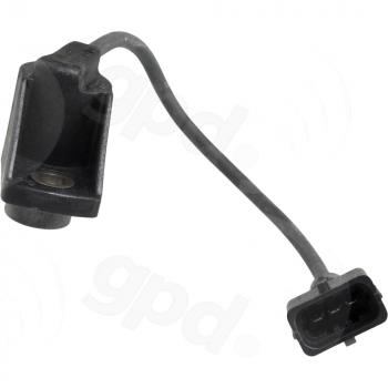 1997 Cadillac Catera Engine Camshaft Position Sensor Global Parts Distributors 1812881 image 1 of 1