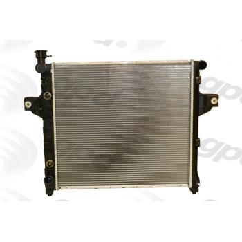 2004 Jeep Grand Cherokee Radiator Global Parts Distributors 2262C image 1 of 1
