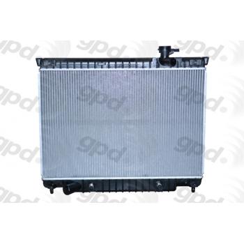 2004 GMC Envoy Radiator Global Parts Distributors 2458C image 1 of 1