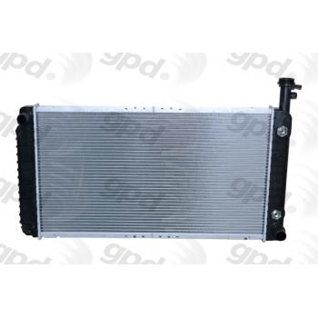 2004 GMC Savana 2500 Radiator Global Parts Distributors 2792C image 1 of 1