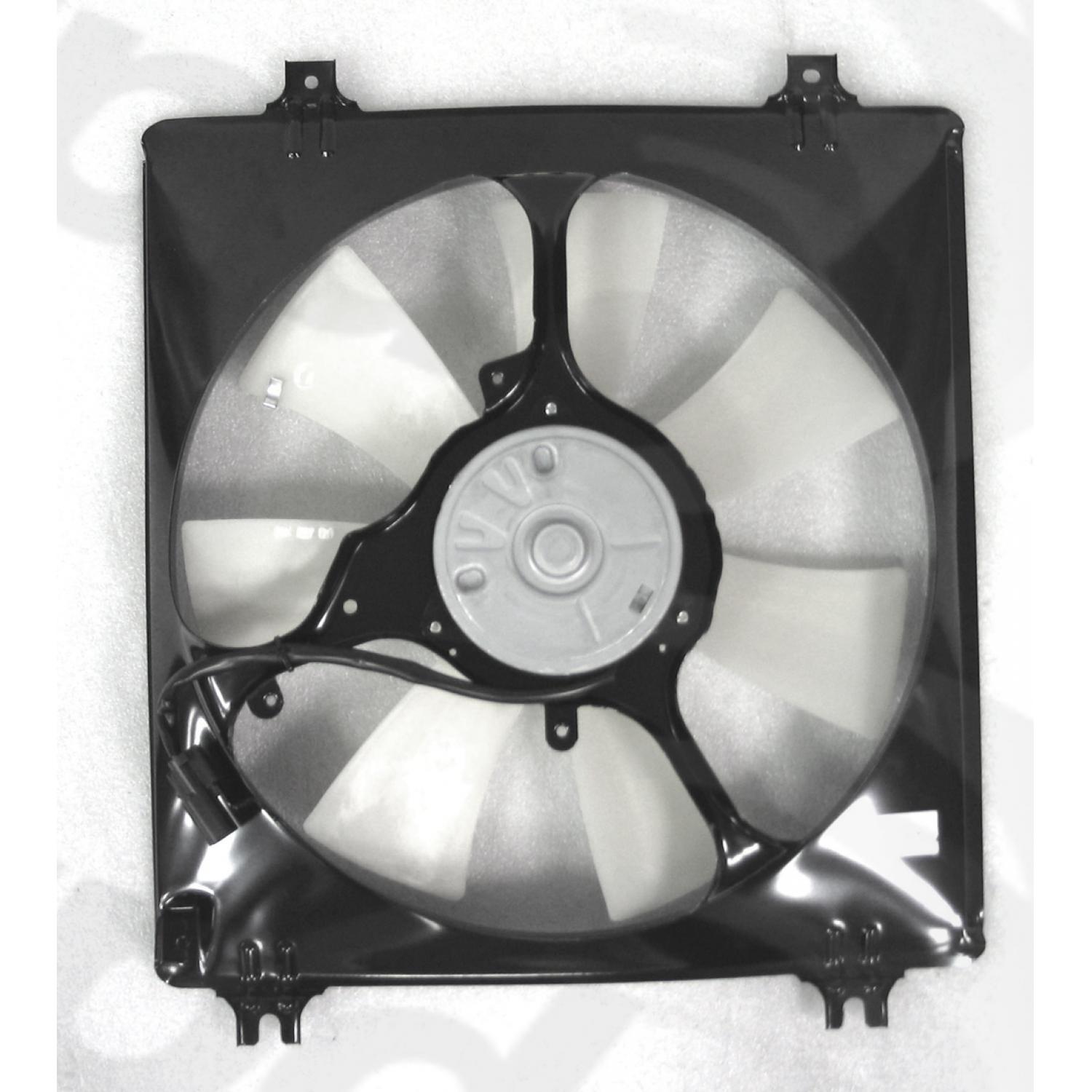 Global Parts Distributors 2811700 - Engine Cooling Fan Assembly Global Parts Distributors 2811700 Engine Cooling Fan Assembly product image 1 of 1