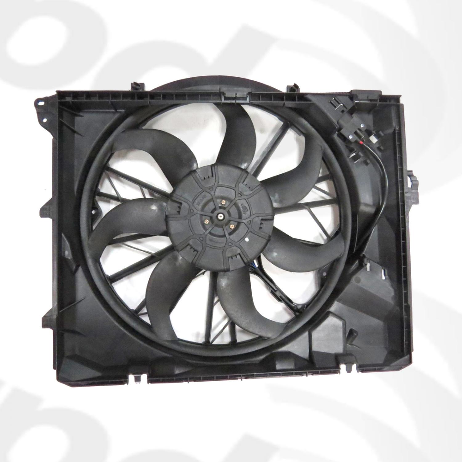 Global Parts Distributors 2811868 Engine Cooling Fan Assembly product image 1 of 1