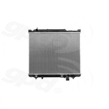2005 Suzuki XL-7 Radiator Global Parts Distributors 2933C image 1 of 1