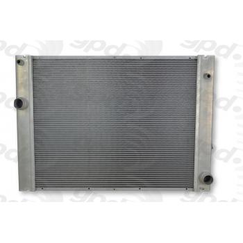 2006 BMW 525xi Radiator Global Parts Distributors 2942C image 1 of 2