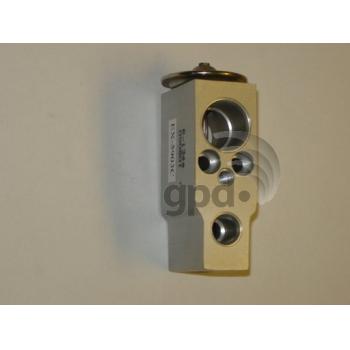 2004 Chevrolet Tracker A/C Expansion Valve Global Parts Distributors 3411324 image 1 of 1