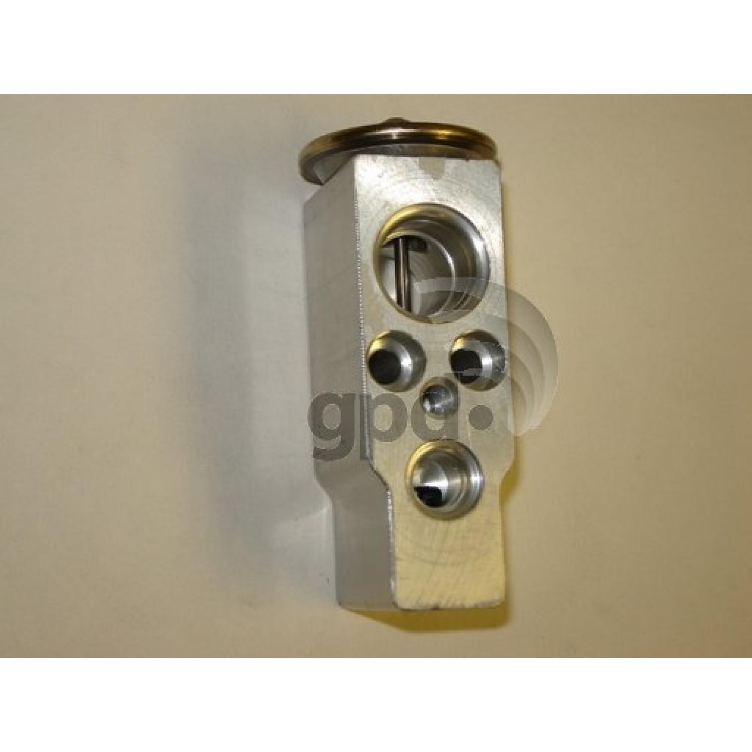 Global Parts Distributors 3411347 A/C Expansion Valve product image 1 of 1
