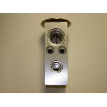 2002 Daewoo Lanos A/C Expansion Valve Global Parts Distributors 3411379 image 1 of 1