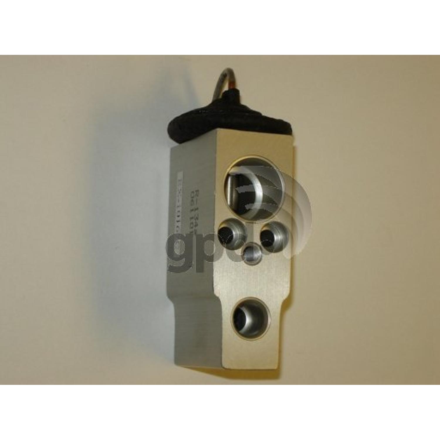 Global Parts Distributors 3411389 A/C Expansion Valve product image 1 of 1
