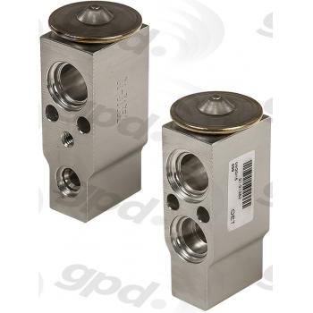 2013 Kia Sorento A/C Expansion Valve Rear Global Parts Distributors 3411568 image 1 of 1