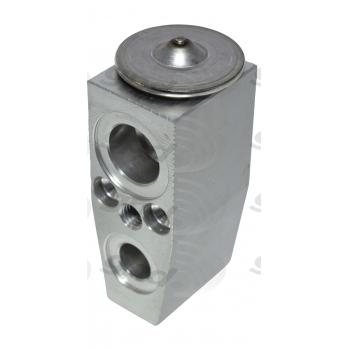 2019 Chevrolet Corvette A/C Expansion Valve Global Parts Distributors 3411599 image 1 of 2