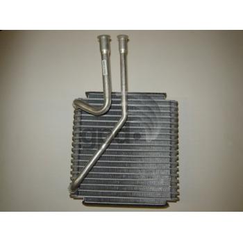 1997 Mercury Villager A/C Evaporator Core Front Global Parts Distributors 4711387 image 1 of 1