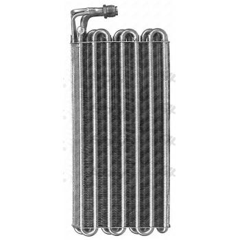 1985 BMW 735i A/C Evaporator Core Global Parts Distributors 4711446 image 1 of 1