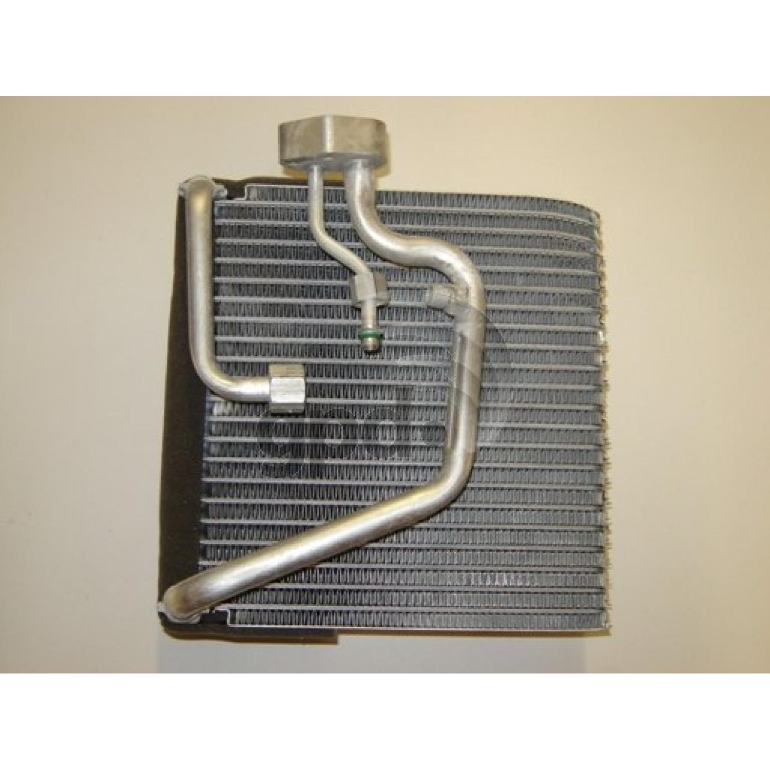 Global Parts Distributors 4711460 A/C Evaporator Core product image 1 of 1