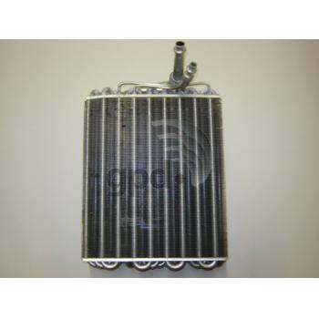2002 Volkswagen Cabrio A/C Evaporator Core Global Parts Distributors 4711473 image 1 of 1