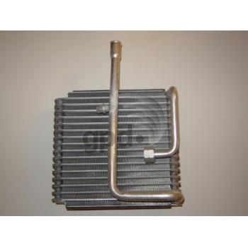 1996 Kia Sephia A/C Evaporator Core Global Parts Distributors 4711613 image 1 of 1