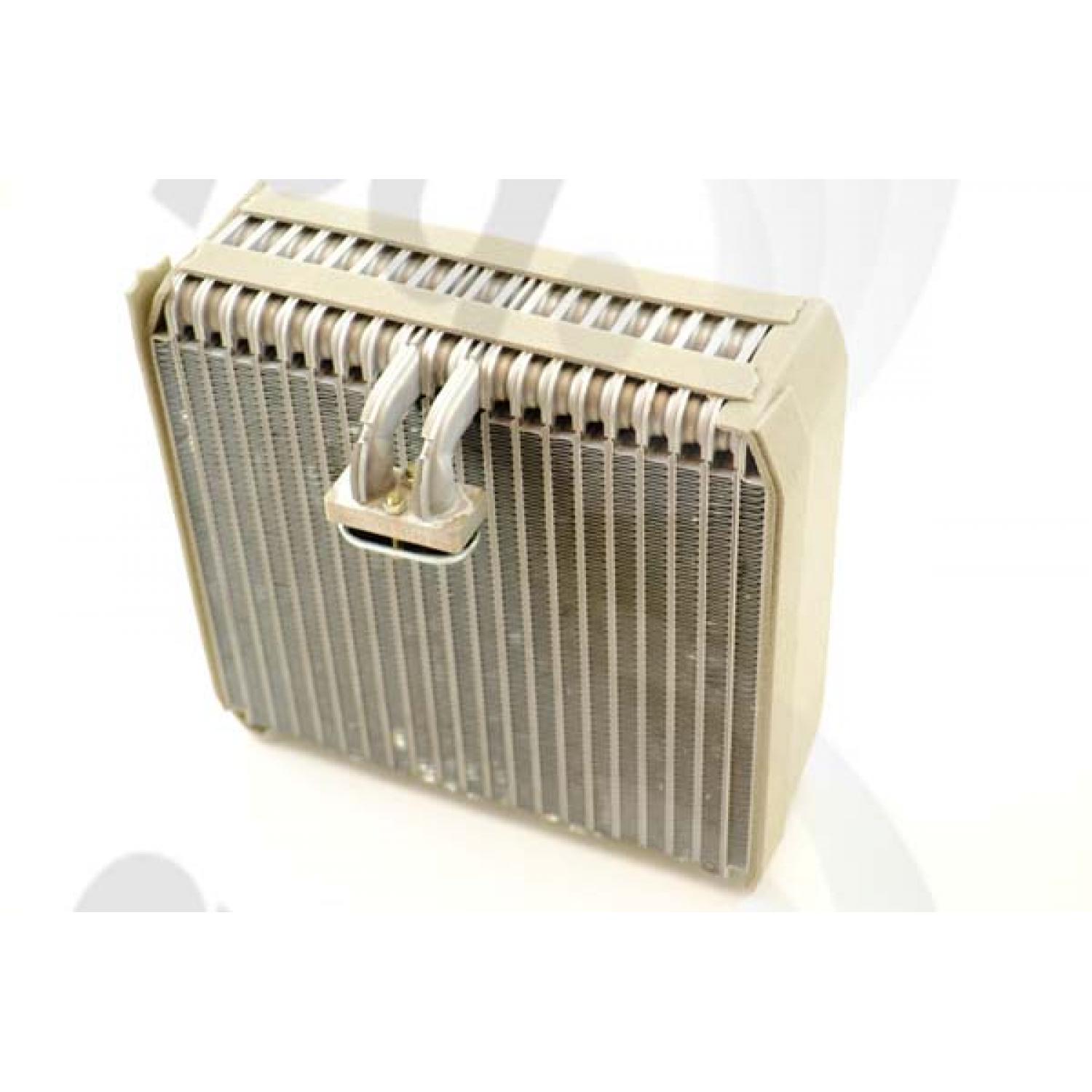 Global Parts Distributors 4711622 A/C Evaporator Core product image 1 of 1
