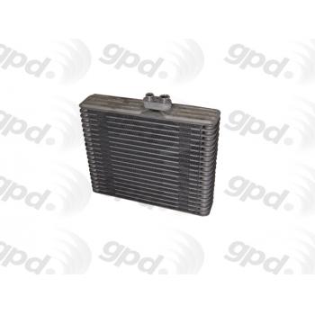 2004 Chevrolet Tracker A/C Evaporator Core Global Parts Distributors 4711633 image 1 of 1