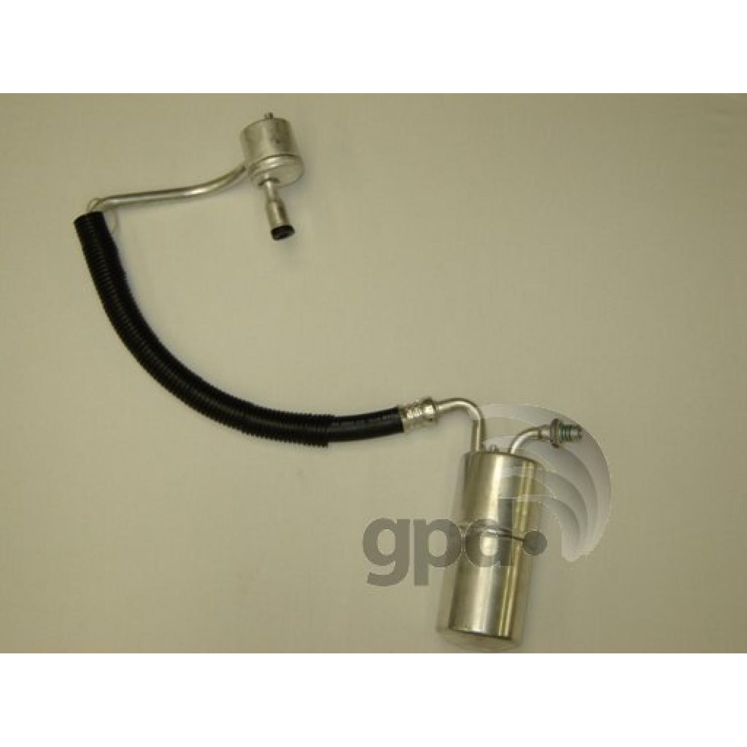 Global Parts Distributors 4811389 - A/C Accumulator with Hose Assembly Global Parts Distributors 4811389 A/C Accumulator with Hose Assembly product image 1 of 1