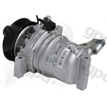 2011 Nissan Versa A/C Compressor Global Parts Distributors 6513038 image 1 of 2