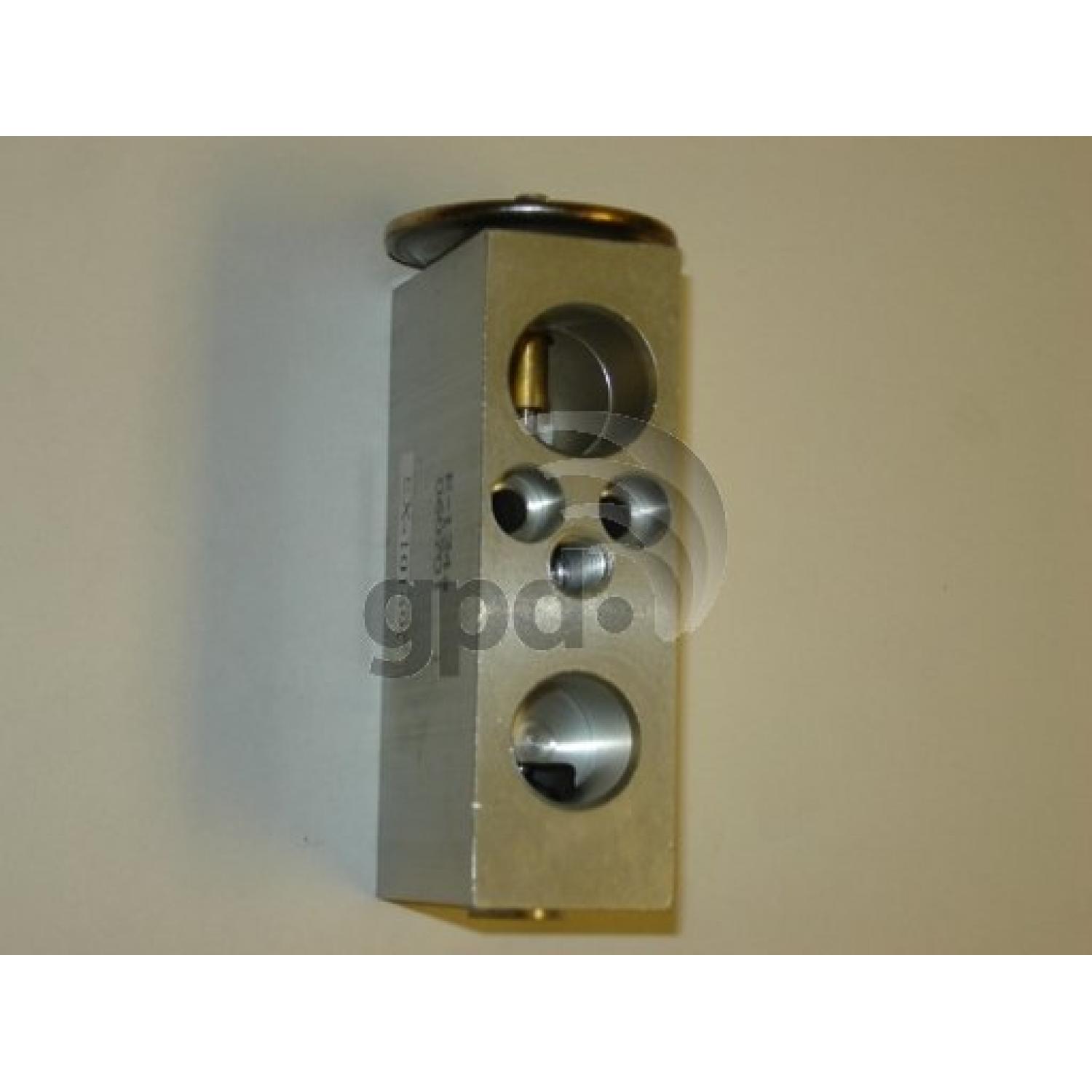 Global Parts Distributors 9423420 - A/C Receiver Drier Kit Global Parts Distributors 9423420 A/C Receiver Drier Kit product image 2 of 4