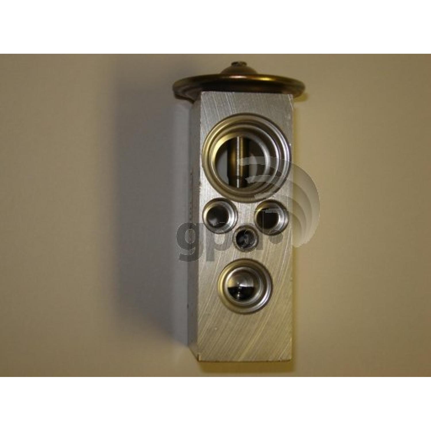 Global Parts Distributors 9441516 - A/C Receiver Drier Kit Global Parts Distributors 9441516 A/C Receiver Drier Kit product image 2 of 3