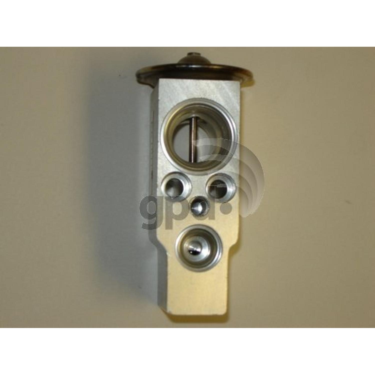 Global Parts Distributors 9441739 A/C Receiver Drier Kit product image 1 of 2
