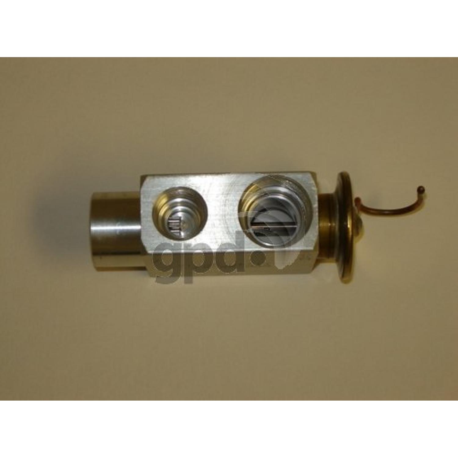 Global Parts Distributors 9443010 - A/C Receiver Drier Kit Global Parts Distributors 9443010 A/C Receiver Drier Kit product image 1 of 1