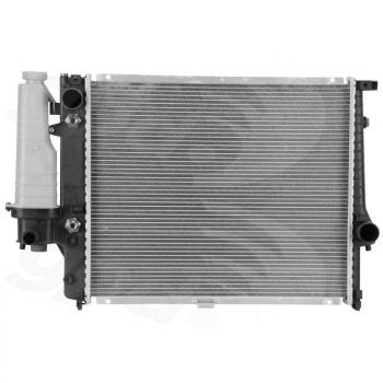 1993 BMW 525iT Radiator Global Parts Distributors 979C image 1 of 1